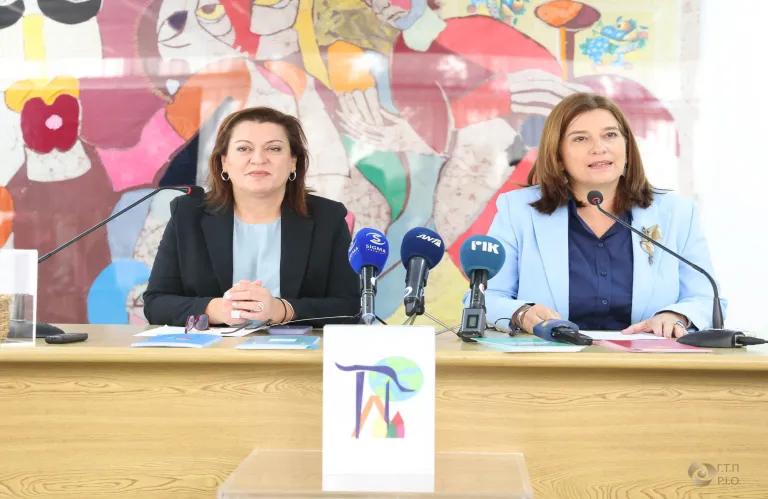 «Πρεσβευτές Πολιτισμού»: Τρεις χιλιάδες ευρώ σε κάθε σχολείο που θα συμμετάσχει δίνει το υφ. Πολιτισμού