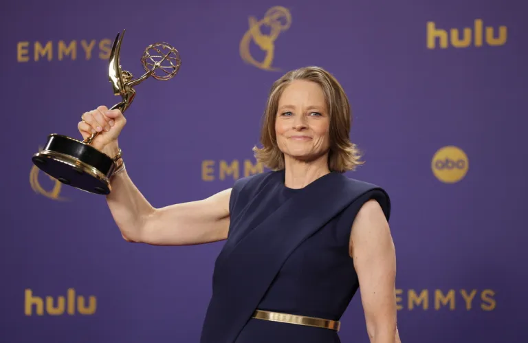 Βραβεία Emmy: Το «Shogun» έγραψε ιστορία - Νικητές «The Bear», «Hacks», «Baby Reindeer»