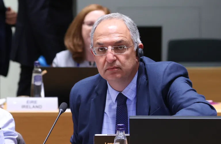 Καδής: Η Φον ντερ Λάιεν πρότεινε το χαρτοφυλάκιο του Πολιτισμού, αλλά αρνήθηκε