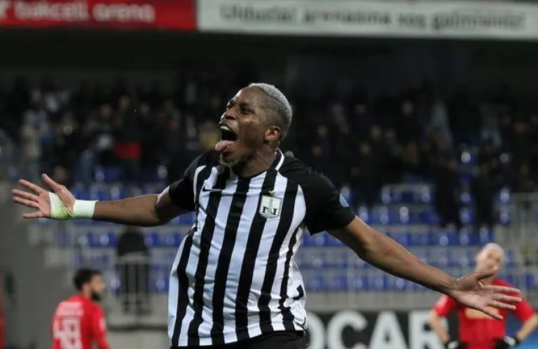 Στα άκρα οι σχέσεις Νέφτσι - Νταμπό