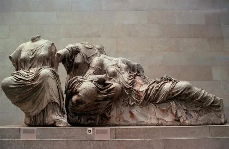 UNESCO: Αθήνα και Λονδίνο θα συζητήσουν την πιθανότητα επιστροφής των Γλυπτών του Παρθενώνα