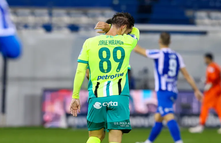 Πέταξε τσάμπα δύο βαθμούς, ίσως να είναι καθοριστικοί για τον τίτλο 