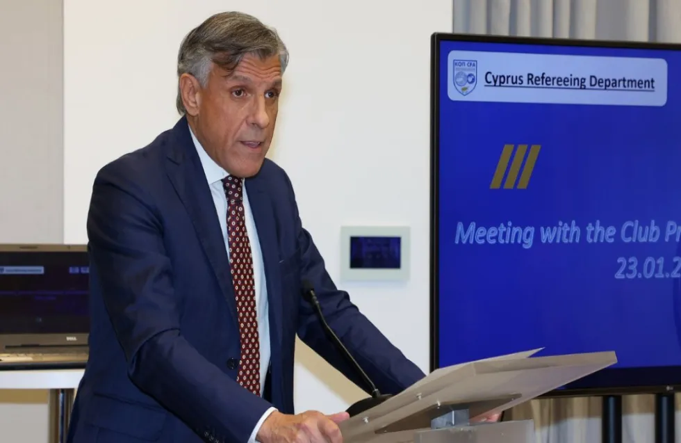 Δεν πάει πουθενά ο Μεσίνα

