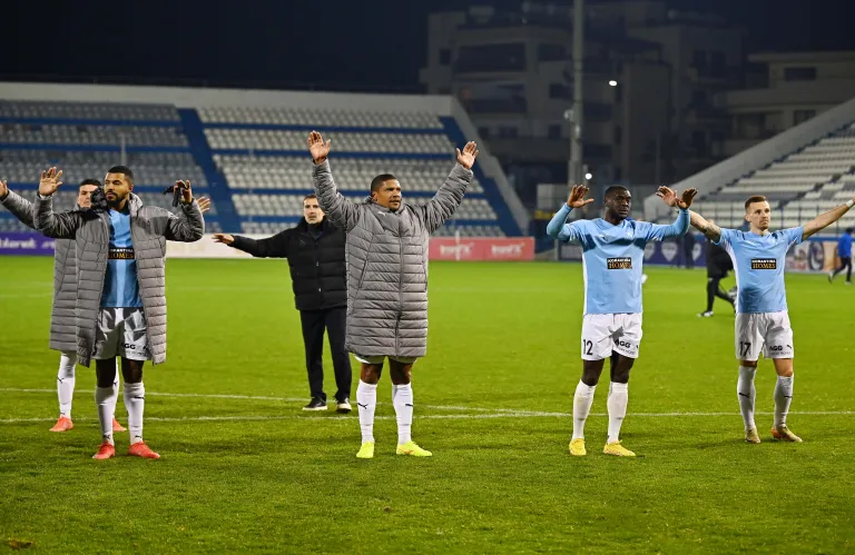 Δεν έχουν ταβάνι οι στόχοι της

