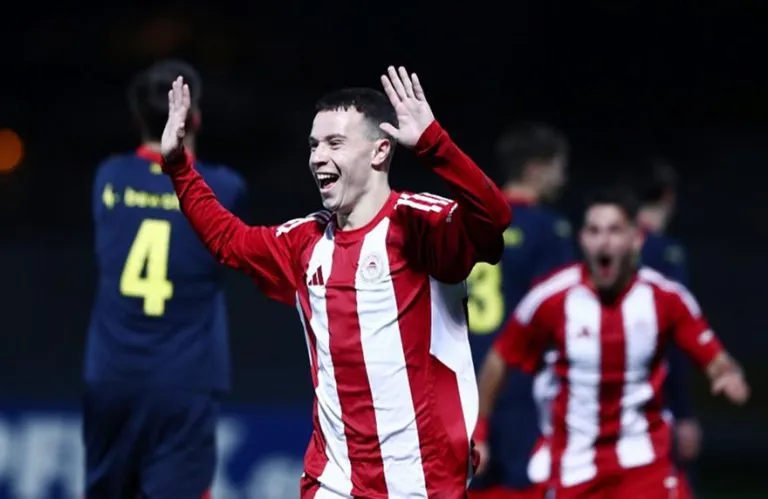 Iκανός να υπερασπιστεί τον τίτλο του ο Ολυμπιακός, πέρασε στους «16» του Youth League