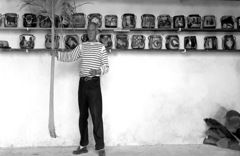 Pablo Picasso | Ο ιδιοφυής αγωνιστής της τέχνης και της δημοκρατίας μέσα απο σπάνιες αφίσες και κεραμικά