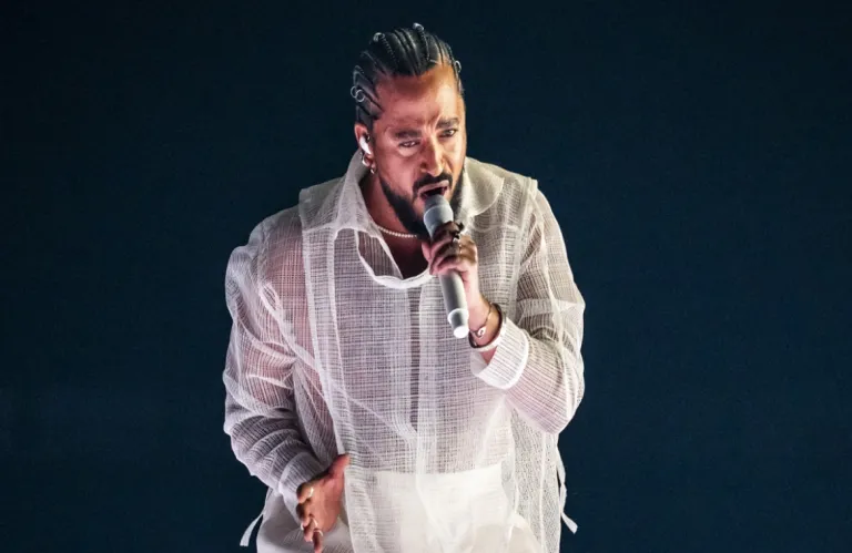 Άνω κάτω ο διαγωνισμός της Eurovision - Η Γαλλία διέκοψε την πρόβα και έστειλε μήνυμα για τη Γάζα
