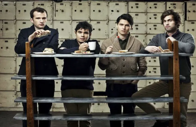 Θέμα τραγουδιού των Vampire Weekend η έμπορος τέχνης Μέρι Μπουν