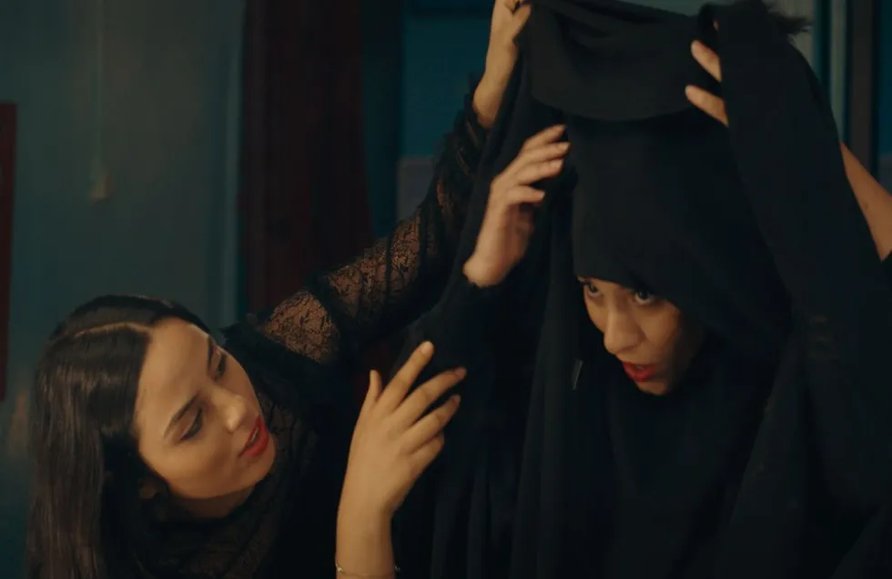 «Les Filles d'Olfa» | Εκπροσωπεί την Τυνησία στην κούρσα των ‘Οσκαρ
