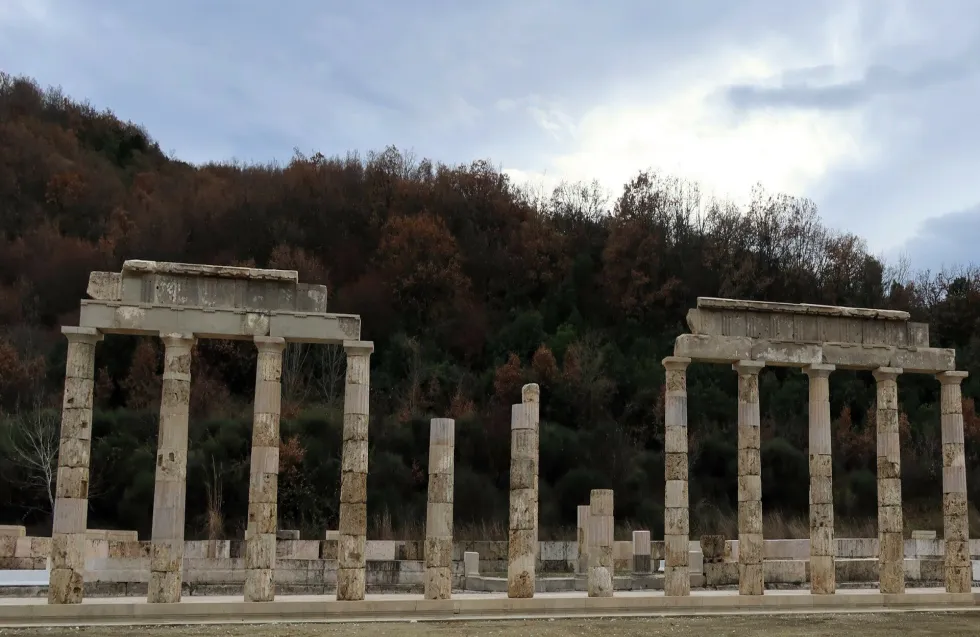 Ελλάδα: Εγκαινιάζεται σήμερα το αναστηλωμένο ανάκτορο του Φιλίππου Β΄στις Αιγές