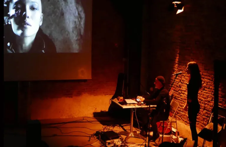 «Moving Silence Nicosia-Berlin» | Σήμερα η ώρα 20.00 στο ARTos